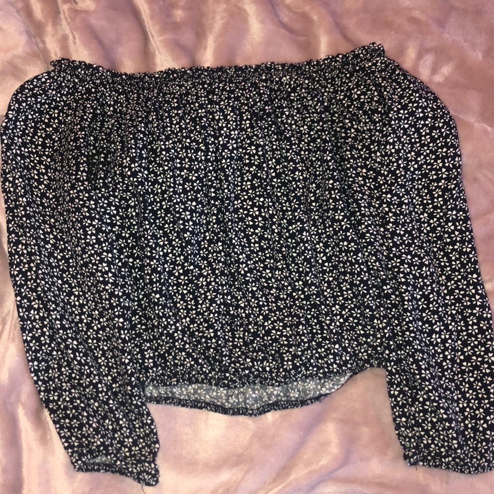 off the shoulder brandy melville top